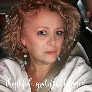 Meet your Posher, Angie